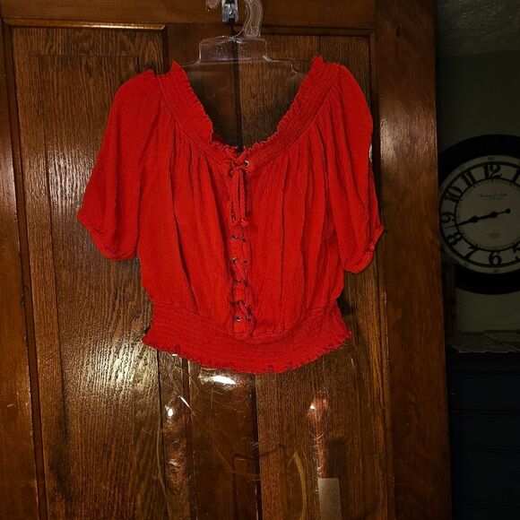 Wishful Park Romantic Red off shoulder crop blouse top M - Picture 1 of 6